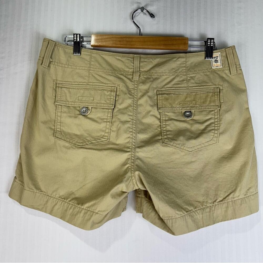Levi’s Crafted With Pride Khaki Casual Cargo Shorts Women’s 12 Outdoor Gorpcore - Picture 2 of 5